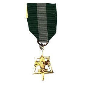 Vintage Boy Scouts of America 1/20 GF Gold Tone Green Ribbon Key Award Medal
